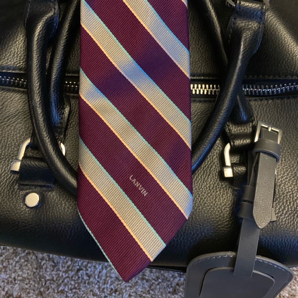 Lanvin tie.